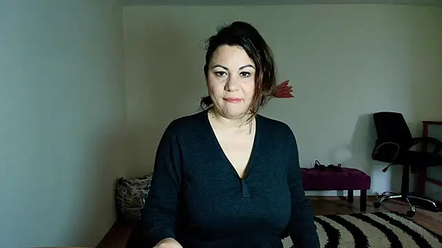 VixenVibesX online show from 05-22-26, 07:37