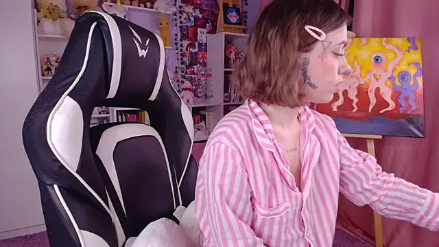 Catharsisi online show from 01-19-25, 05:18