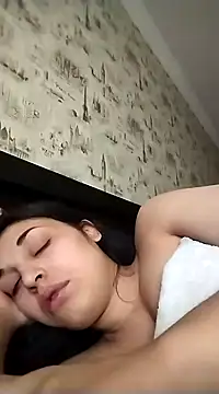 Rosanna Rennie online show from 01-26-25, 08:14