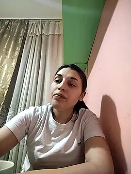 Rosanna Rennie online show from 01-28-25, 07:42