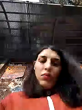 Rosanna Rennie online show from 02-07-25, 01:11