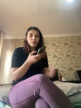 Rosanna Rennie online show from 02-25-25, 08:14