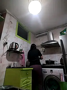 Rosanna Rennie online show from 03-15-25, 04:57