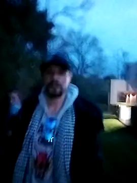 Snapshot of AQuickPhyx chatting on 03-15-25, 02:35 AQuickPhyx online show from 03-15-25, 02:35