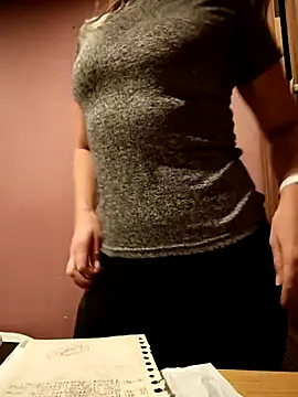 CHARLOTTE 1711 online show from 04-13-26, 03:23