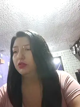 Snapshot of Melyy_Edii chatting on 02-19-25, 03:05 Melyy Edii online show from 02-19-25, 03:05