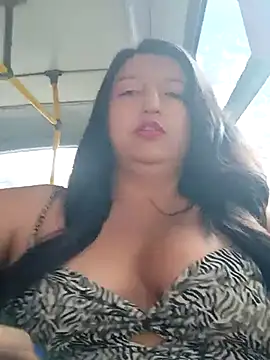 Snapshot of Melyy_Edii chatting on 03-06-25, 07:32 Melyy Edii online show from 03-06-25, 07:32