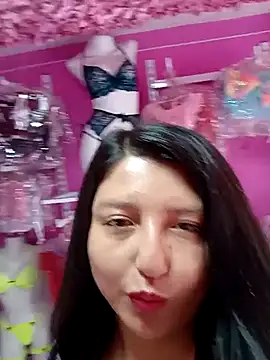 Snapshot of Melyy_Edii chatting on 09-23-25, 05:27 Melyy Edii online show from 09-23-25, 05:27