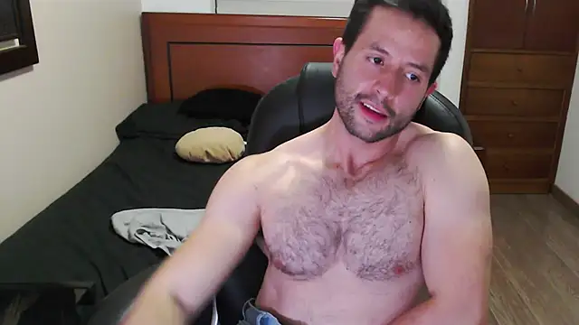 Snapshot of hairyncuteass chatting on 02-01-25, 12:40 hairyncuteass online show from 02-01-25, 12:40