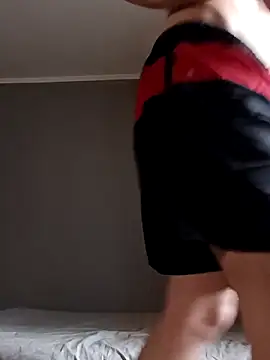 larzik94 online show from 03-11-26, 10:10