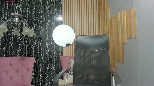 Iam zaia online show from 03-04-25, 11:43