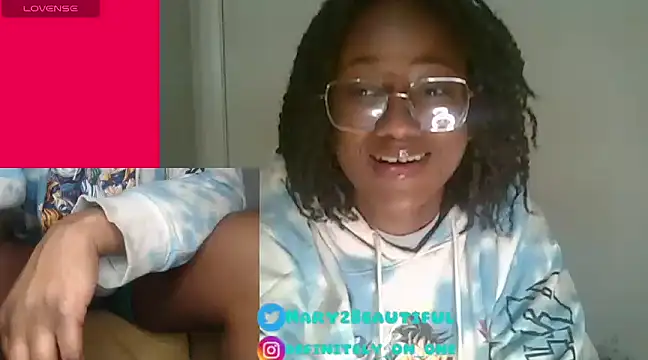 Snapshot of dragdemballznme chatting on 01-17-25, 03:34 dragdemballznme online show from 01-17-25, 03:34