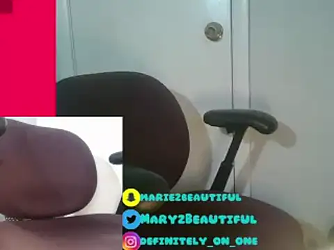 Snapshot of dragdemballznme chatting on 02-15-25, 10:10 dragdemballznme online show from 02-15-25, 10:10