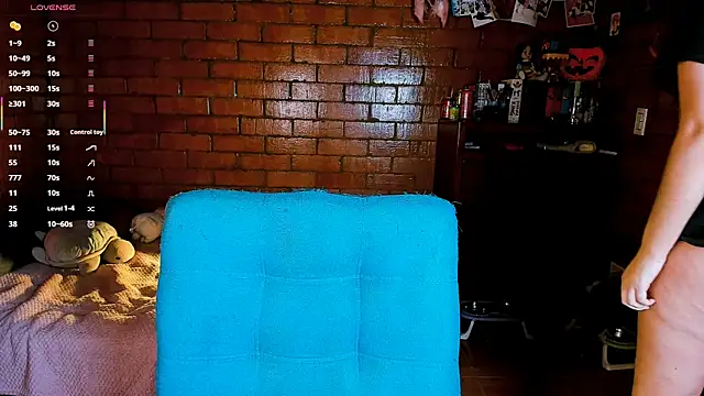 Annycolin  online show from 02-05-26, 02:38