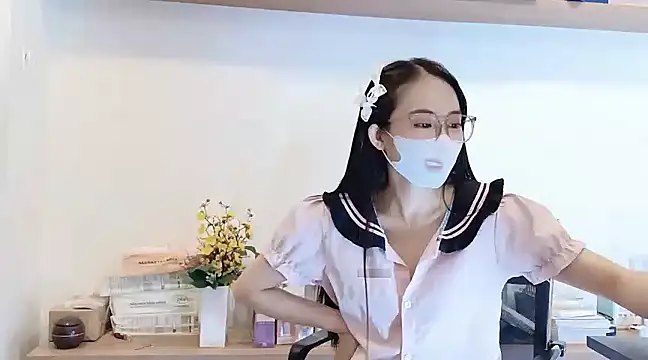 Snapshot of Lush-Office chatting on 03-14-25, 01:13 Lush-Office online show from 03-14-25, 01:13