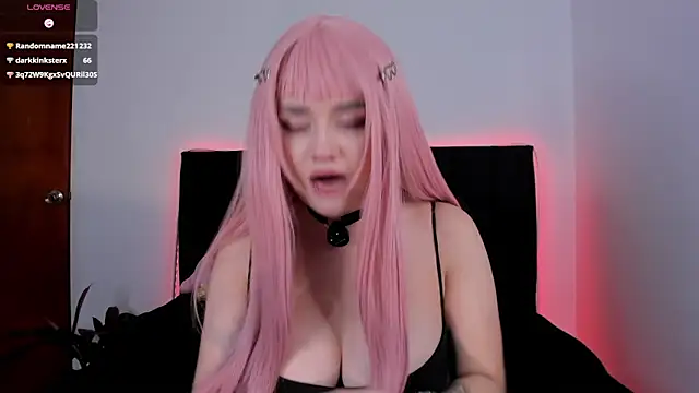 raven  white1 online show from 02-21-25, 02:17