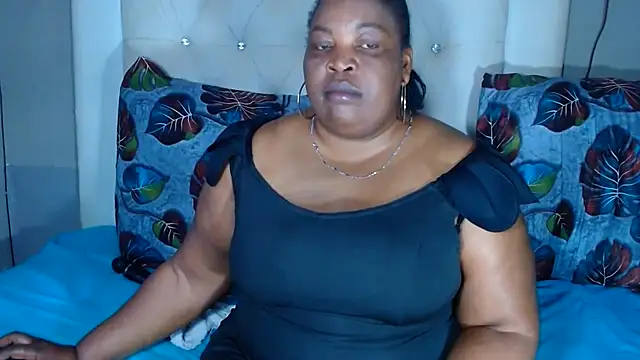 omalicha98 online show from 07-22-26, 07:00