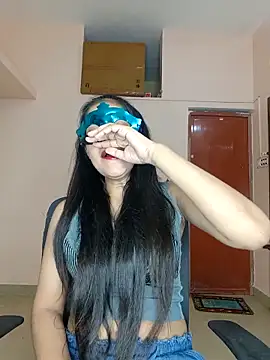 Snapshot of Babbyy_doll chatting on 09-12-25, 06:08 Babbyy doll online show from 09-12-25, 06:08