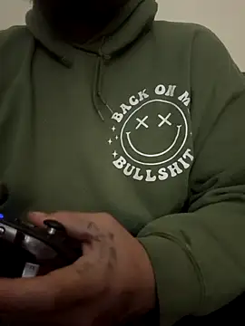 Snapshot of virginass1 chatting on 11-21-25, 12:04 virginass1 online show from 11-21-25, 12:04