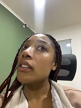 esmeralda-bk online show from 03-11-26, 07:42