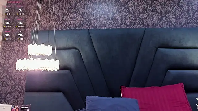 Aitana Hilton  online show from 02-06-25, 02:48