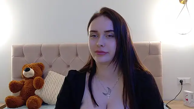 Snapshot of Lilliana_Moon chatting on 03-14-25, 03:58 Lilliana Moon online show from 03-14-25, 03:58