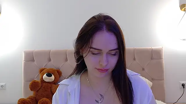 Snapshot of Lilliana_Moon chatting on 03-21-25, 01:34 Lilliana Moon online show from 03-21-25, 01:34