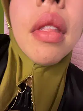 zahra Jalid online show from 03-21-26, 01:54