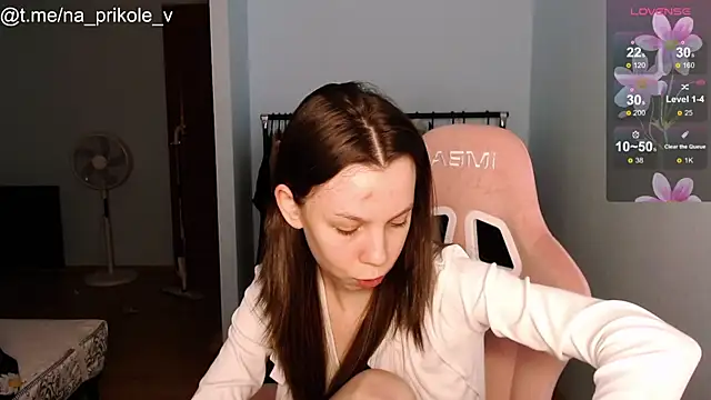 Snapshot of na_prikole_ chatting on 09-27-25, 10:26 na prikole online show from 09-27-25, 10:26