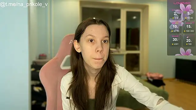 Snapshot of na_prikole_ chatting on 10-26-25, 05:19 na prikole online show from 10-26-25, 05:19