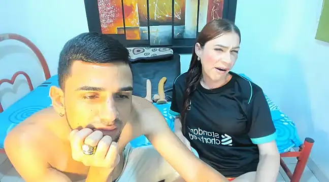 Snapshot of sweethoneytsx chatting on 02-03-25, 03:20 sweethoneytsx online show from 02-03-25, 03:20