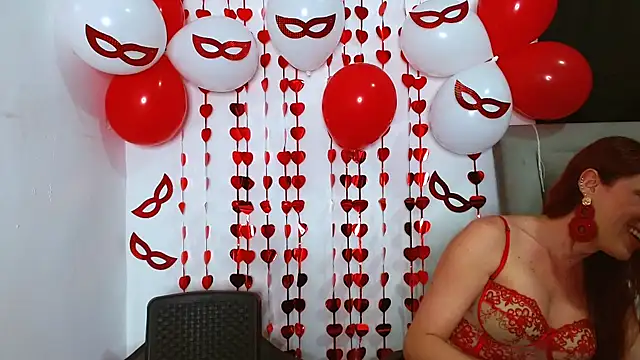 Snapshot of sweethoneytsx chatting on 09-20-25, 11:06 sweethoneytsx online show from 09-20-25, 11:06