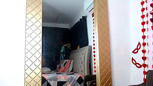 Snapshot of sweethoneytsx chatting on 09-23-25, 09:51 sweethoneytsx online show from 09-23-25, 09:51