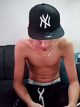 Latinos 2001 online show from 01-20-25, 12:39