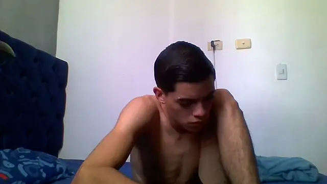 Latinos 2001 online show from 06-10-26, 04:17