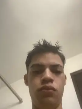 Latinos 2001 online show from 07-17-26, 12:56
