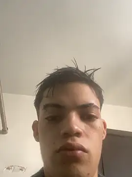 Latinos 2001 online show from 07-28-26, 12:48