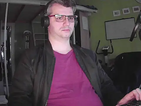 stary-w-kalesonach online show from 09-10-25, 04:29