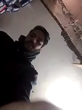 Feeroo11 online show from 01-15-26, 05:05