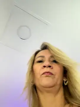 AtheneaRusell online show from 09-25-25, 08:34