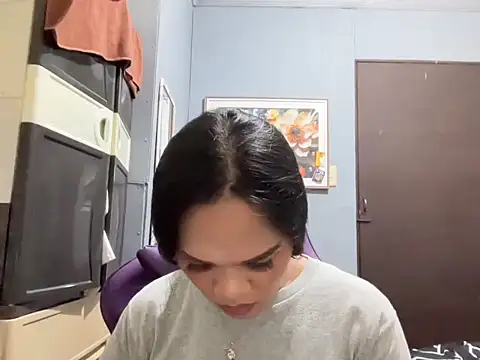 Snapshot of SophiaCourthaway chatting on 09-30-25, 04:12 SophiaCourthaway online show from 09-30-25, 04:12