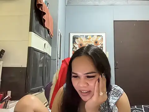 Snapshot of SophiaCourthaway chatting on 10-23-25, 10:52 SophiaCourthaway online show from 10-23-25, 10:52