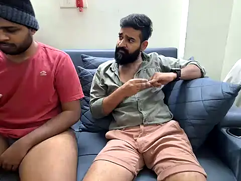 Snapshot of fuck_buddiess chatting on 01-31-25, 05:53 fuck buddiess online show from 01-31-25, 05:53