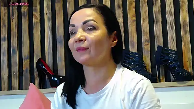 Snapshot of Tory_Lovi chatting on 12-02-25, 01:05 Tory Lovi online show from 12-02-25, 01:05