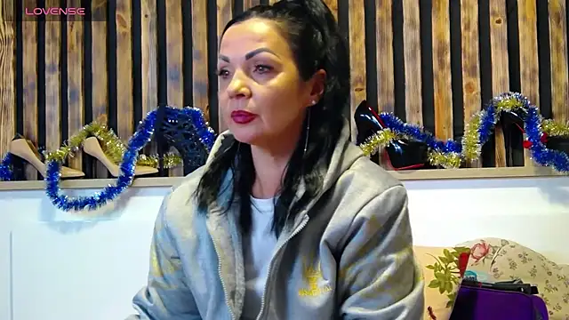 Snapshot of Tory_Lovi chatting on 01-11-26, 12:43 Tory Lovi online show from 01-11-26, 12:43