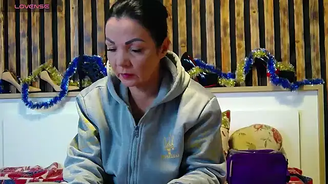 Snapshot of Tory_Lovi chatting on 01-12-26, 05:45 Tory Lovi online show from 01-12-26, 05:45