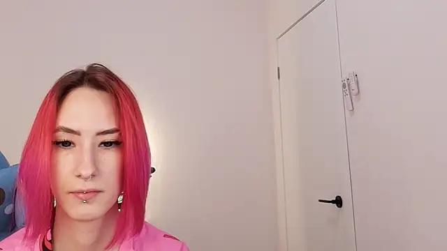 Snapshot of Kar1_na_ chatting on 01-20-25, 11:24 Kar1 na online show from 01-20-25, 11:24