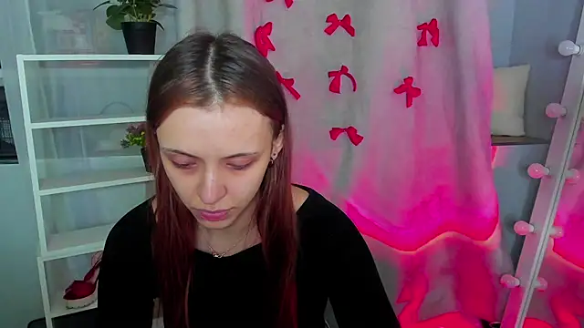 Snapshot of Sahara_Shields chatting on 02-03-25, 10:25 Sahara Shields online show from 02-03-25, 10:25