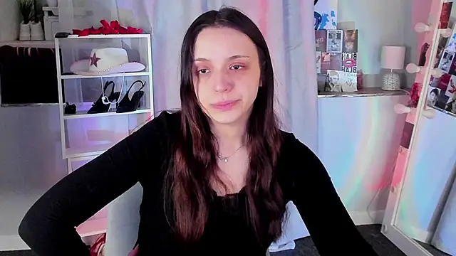 Sahara Shields online show from 04-15-26, 09:27