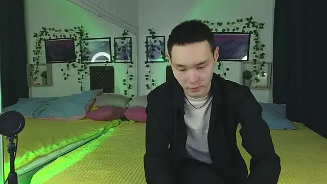 M Jasper online show from 02-10-25, 06:24